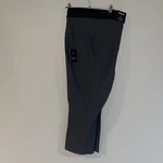 Nwt Simply Vera Wang 3X Capri Pant Mod Twill Asphalt Gray Stretch Pull On. Fixed Price $24.97.