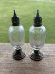 Cambridge Chantilly Sterling Weighted Base Shakers--free Ship. Fixed Price $47.50.